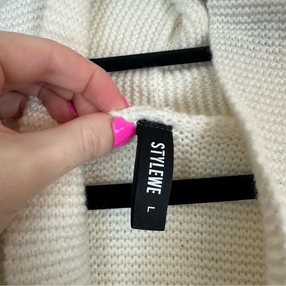 StyleWe | White Cream Button Front Oversized Rolled Cuff Cardigan Sweater Large - Picture 4 of 7